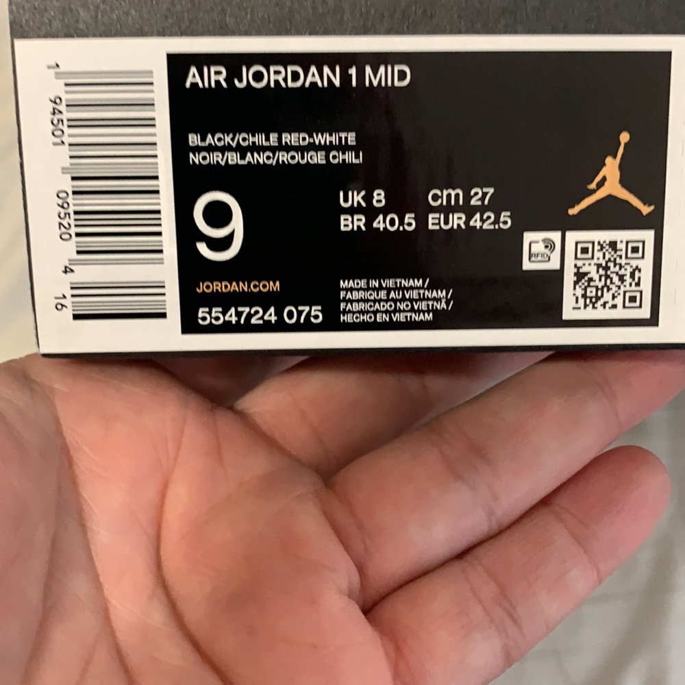 Jordan 1 Mid ❤️❤️❤️❤️ SOLD ❤️❤️❤️❤️ - Picture 6 of 6